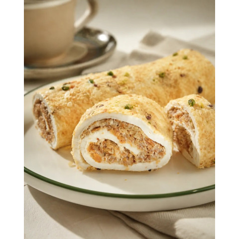 Baklava Parçacıklı Fındık Kremalı Lokum