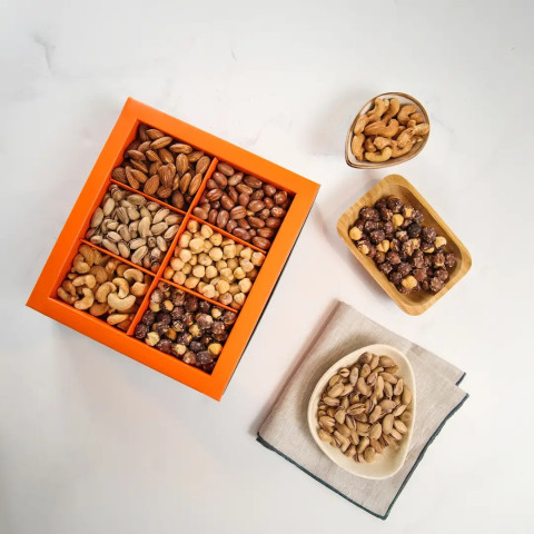 Hediyelik 6 lı Kuruyemiş Kutusu net:530 gr